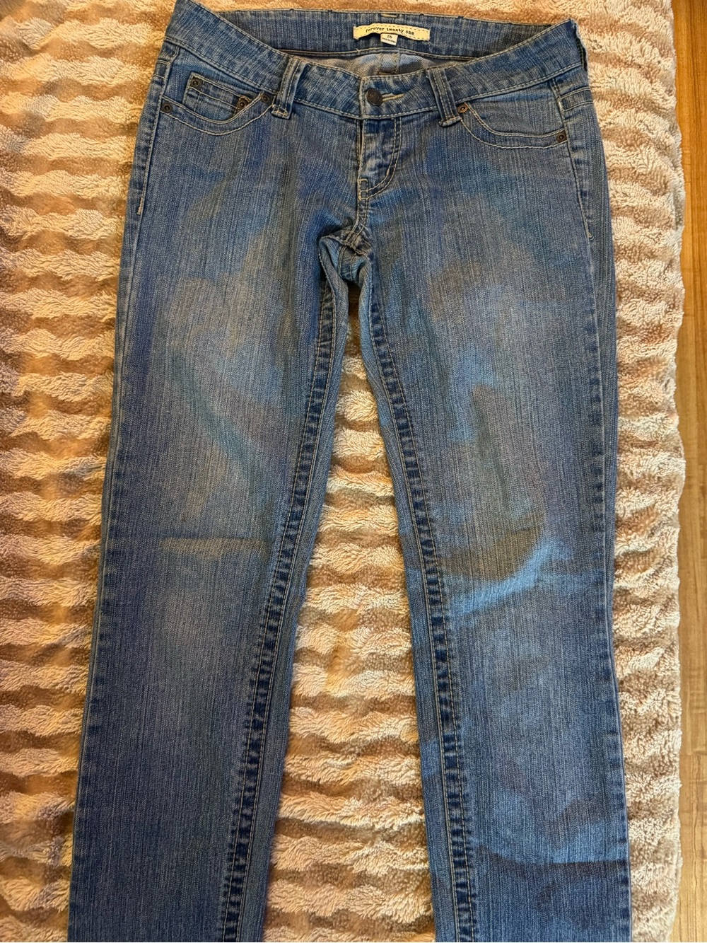 Forever 21 Slim Skinny Jeans in Blue Denim